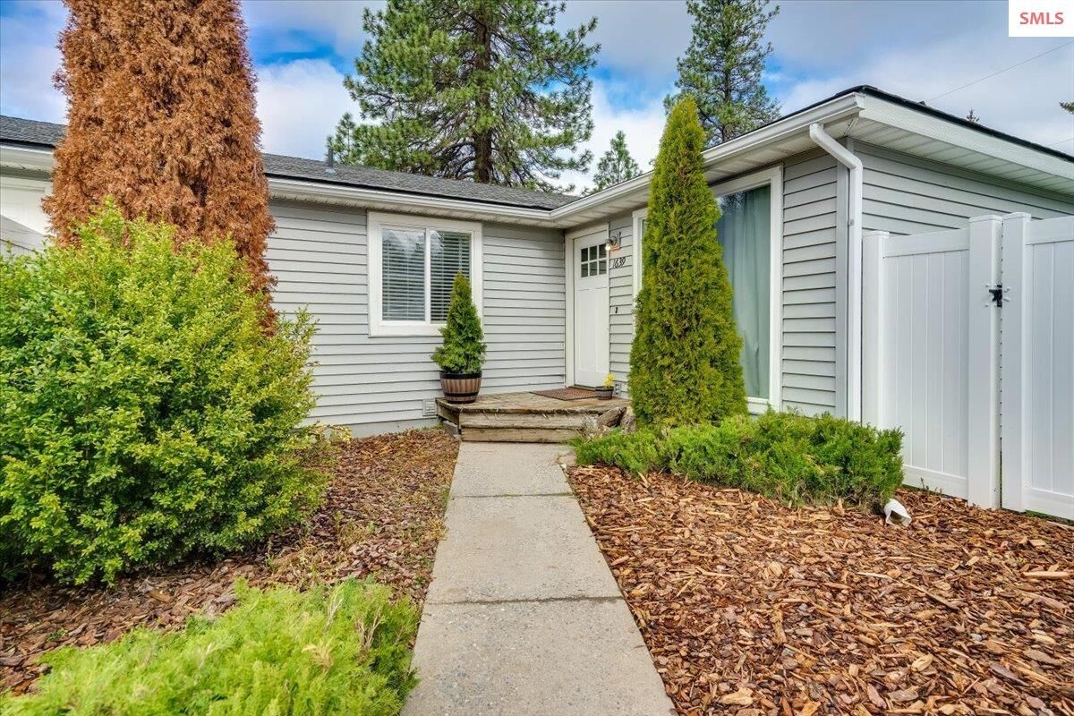 Property Photo: 1637 E Hastings Ave ID 83814