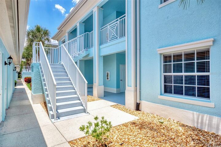 Property Photo:  5750 Sabal Trace Drive 102bd5  FL 34287 