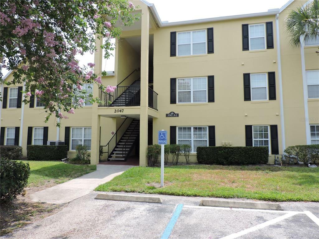 Property Photo:  2047 Dixie Belle Drive 2047-C  FL 32812 