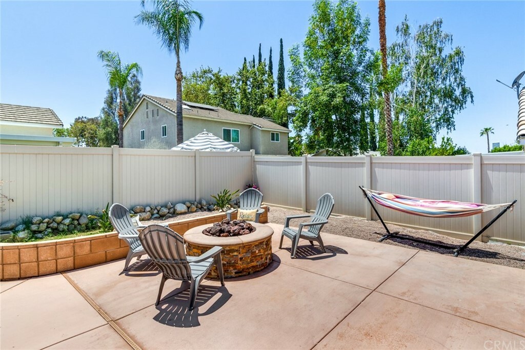 Property Photo:  1568 E Brockton Avenue  CA 92374 