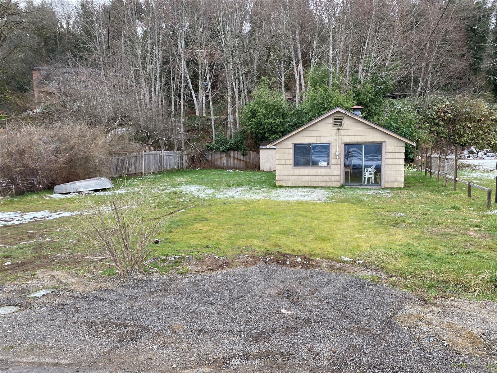 Property Photo:  550 Allan King Road W  WA 98380 