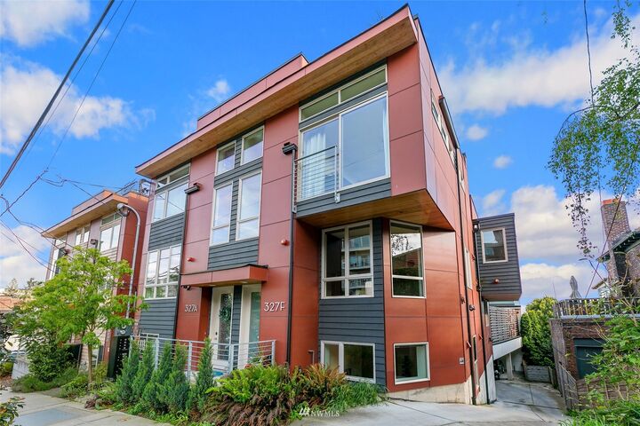 Property Photo: 327 W Olympic Place F WA 98119