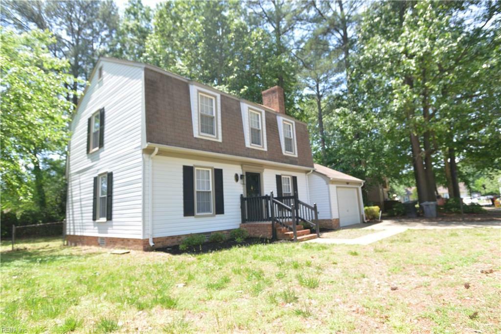 Property Photo:  6 Patriot Crescent  VA 23666 