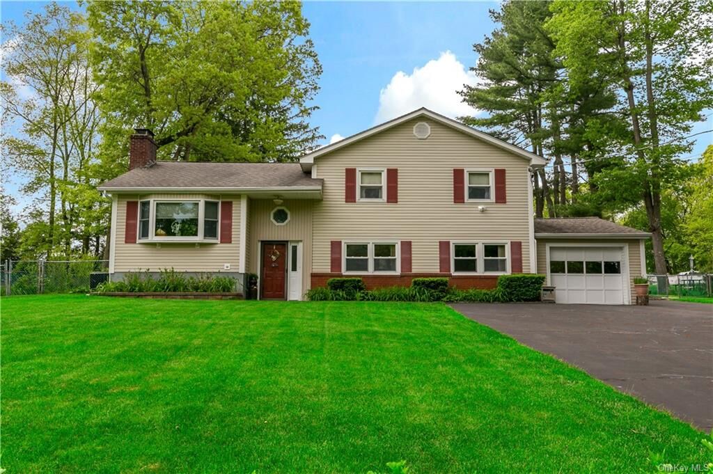 Property Photo: 2957 Mead Street NY 10598