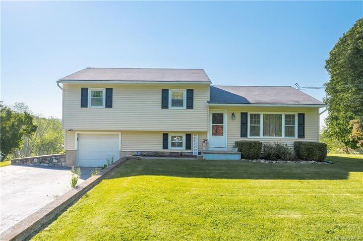 58 Prices Switch Road  Warwick NY 10990 photo