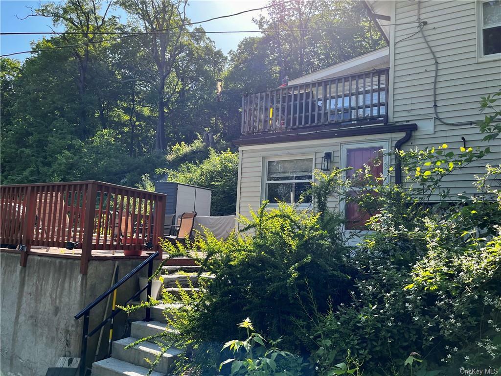 Property Photo:  29 Brook Trail  NY 10925 