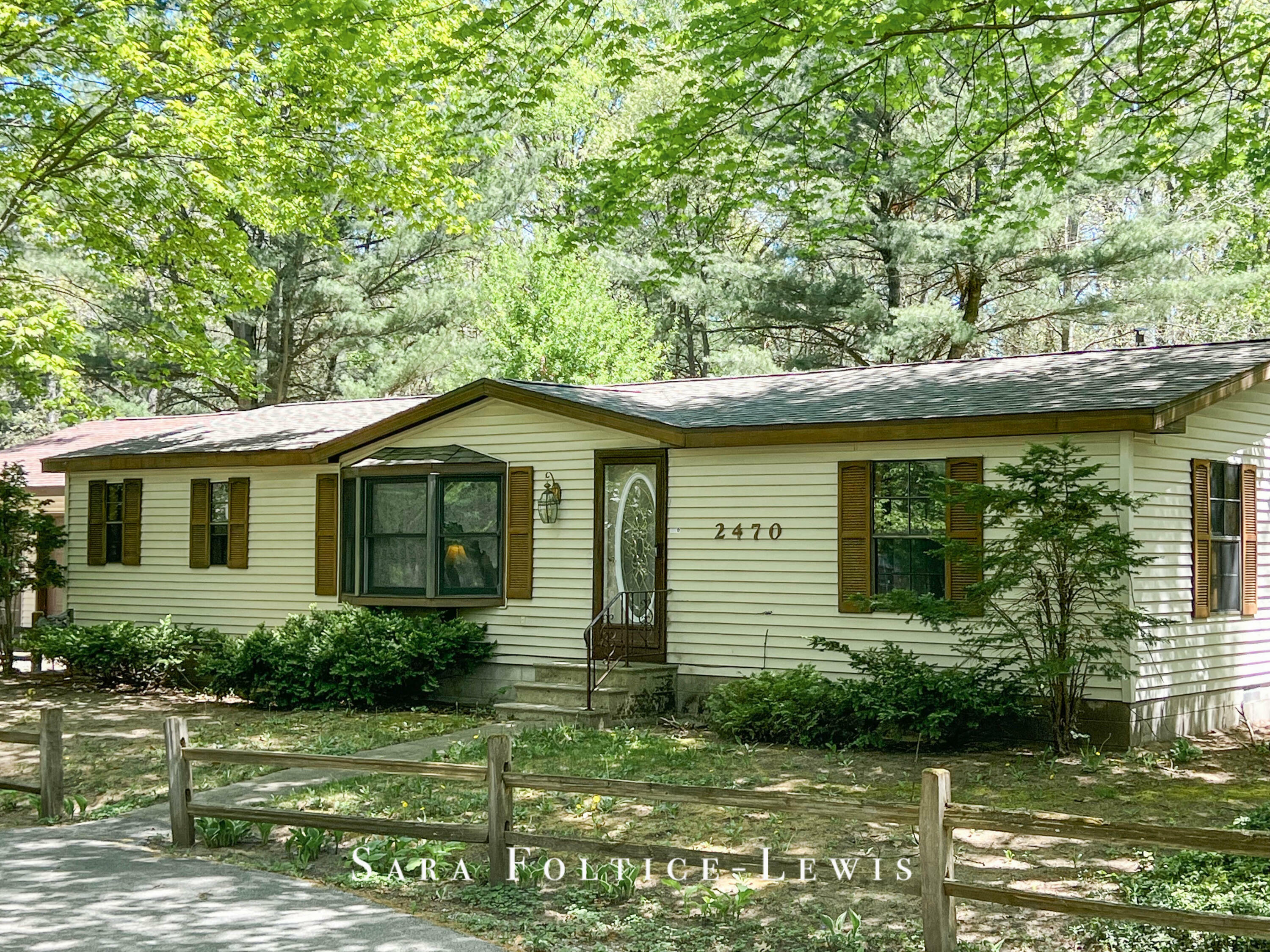 Property Photo:  2470 Pillon Road  MI 49457 