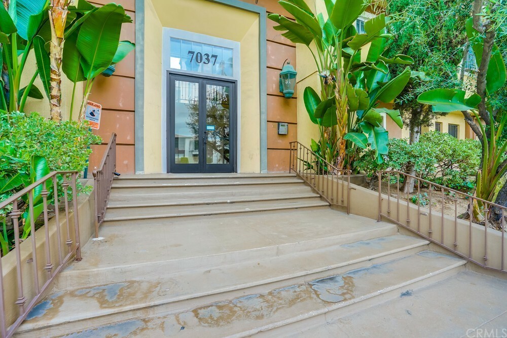 Property Photo:  7037 La Tijera Blvd C101  CA 90045 