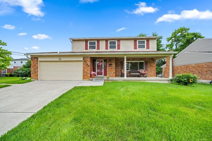 12154 Dorset Dr  Sharonville OH 45241 photo