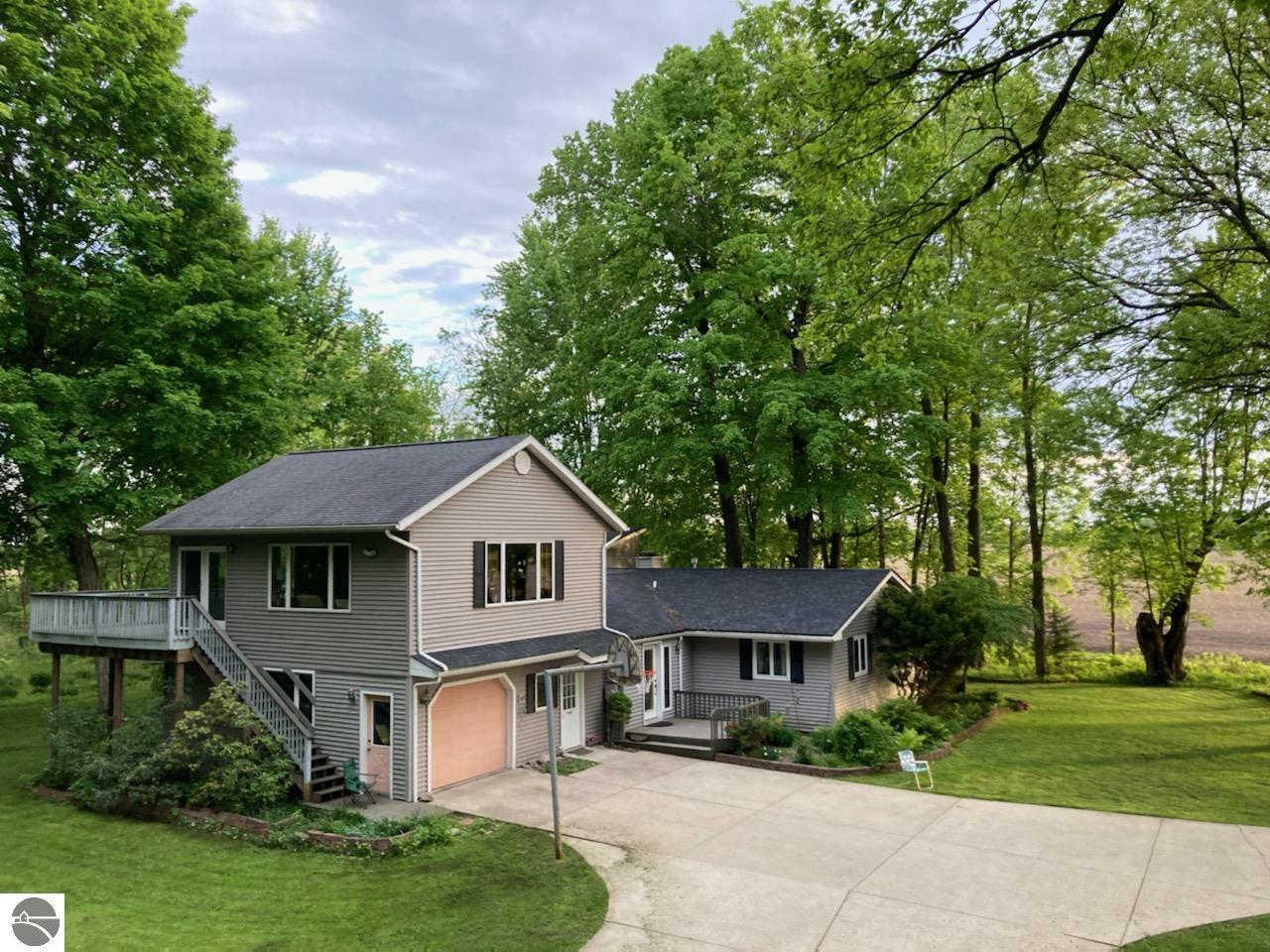 Property Photo:  1550 Scully Road  MI 48858 