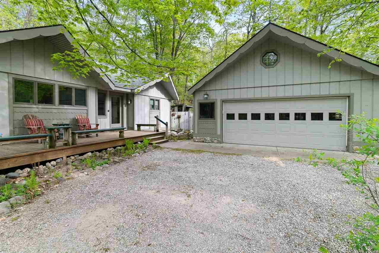 Property Photo:  1672 Maple  MI 49740 