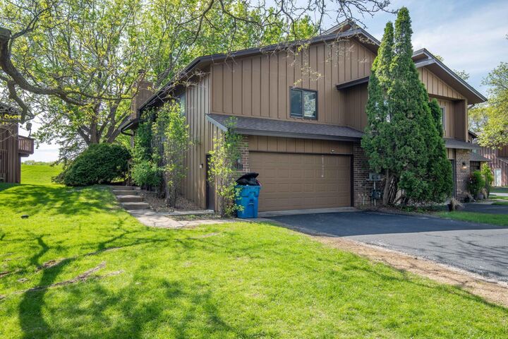 7101 Unity Avenue N  Brooklyn Center MN 55429 photo