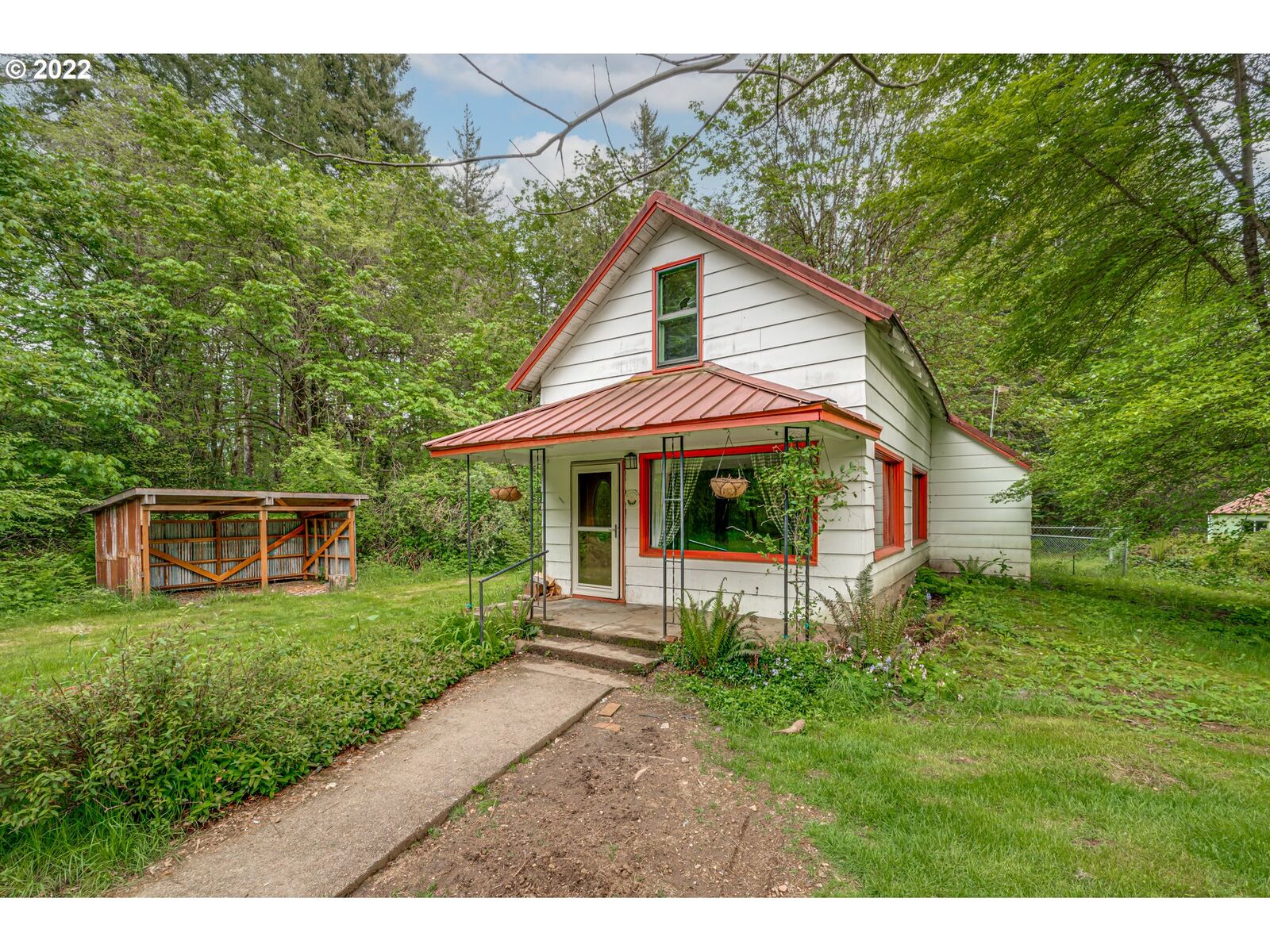 Property Photo: 14903 Lewis River Rd WA 98603