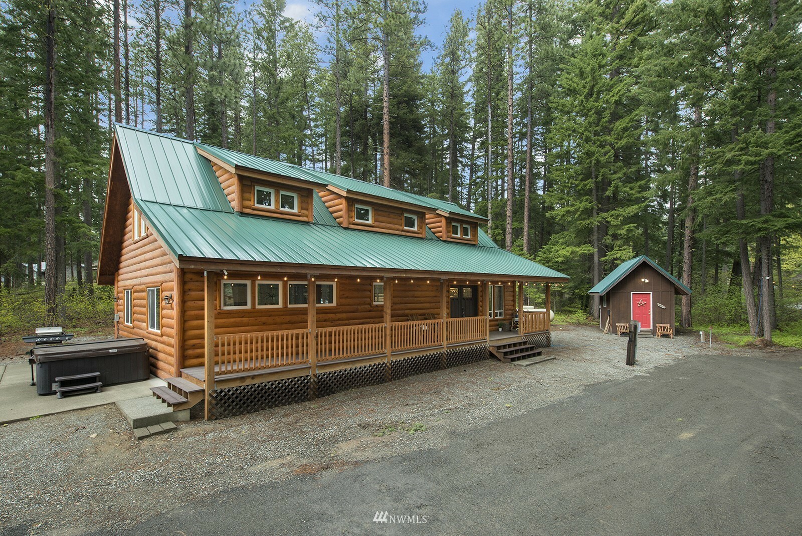 Property Photo:  11 Hideaway Lane  WA 98940 