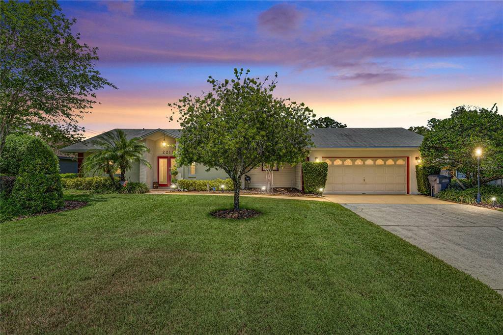 Property Photo:  2212 Arrowhead Boulevard  FL 33813 