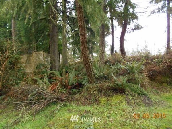 Property Photo: 27 Lakeside Drive WA 98260