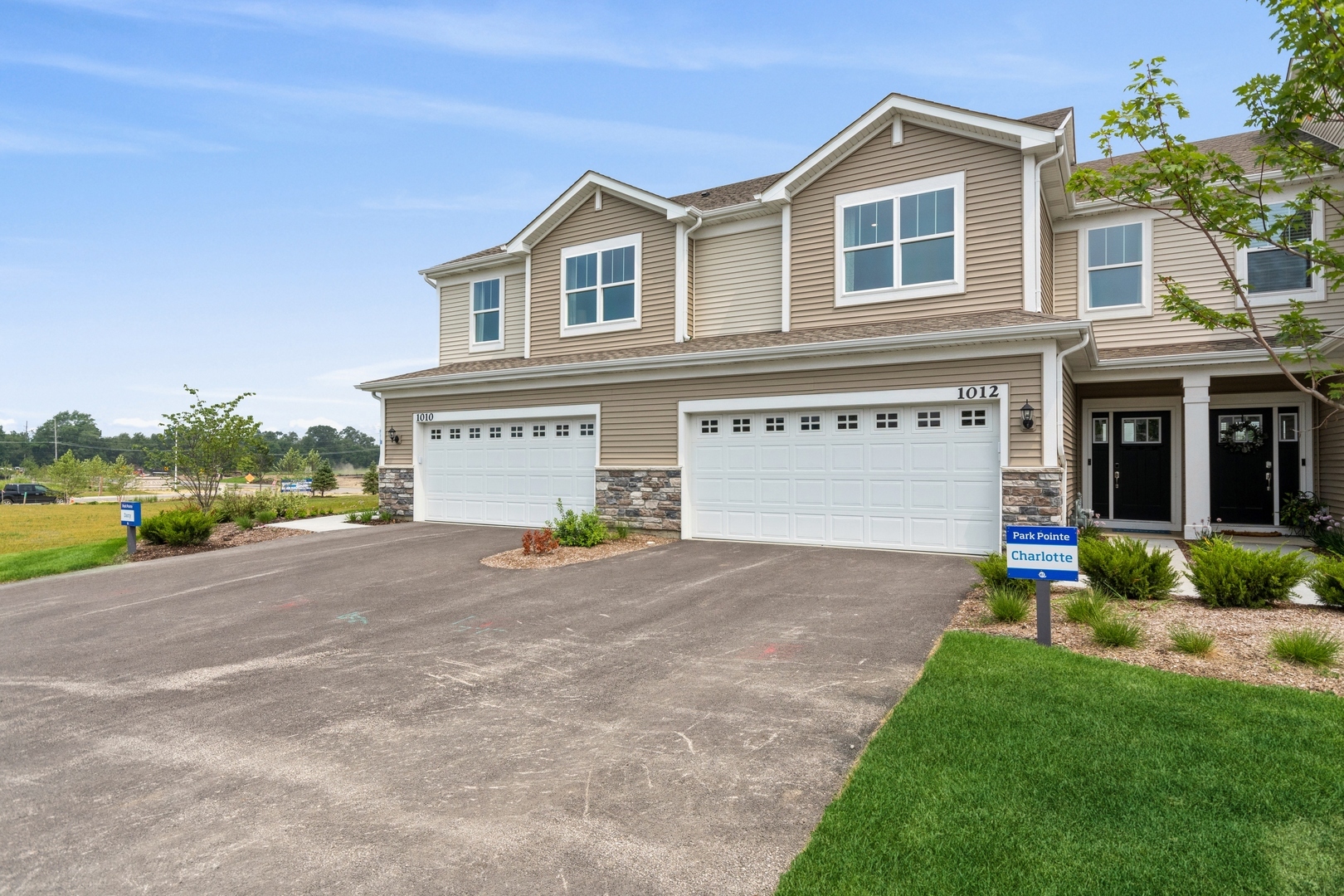 Property Photo: 25604 W Rocky Creek Road IL 60586