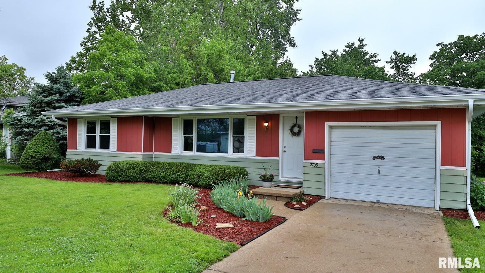 Property Photo:  2709 W Huntington  IL 61614 