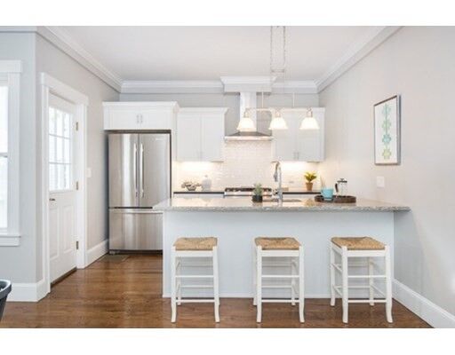 Property Photo:  330 Washington St 1  MA 02143 