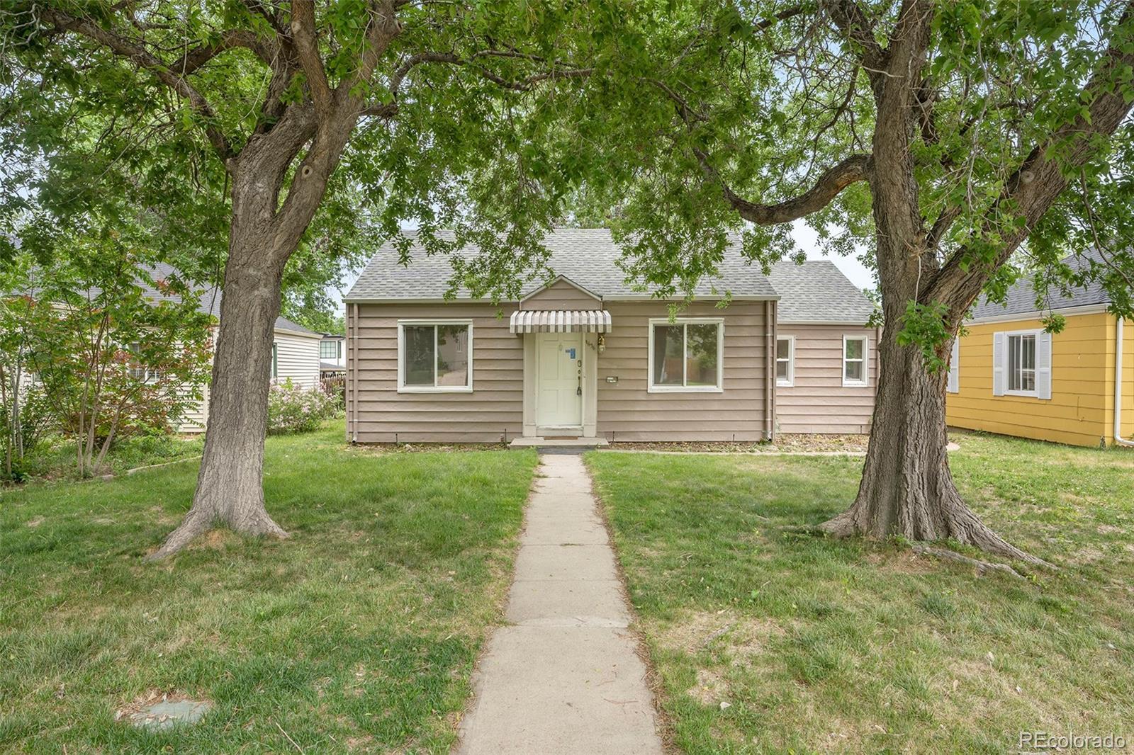 Property Photo: 4636 Beach Court CO 80211
