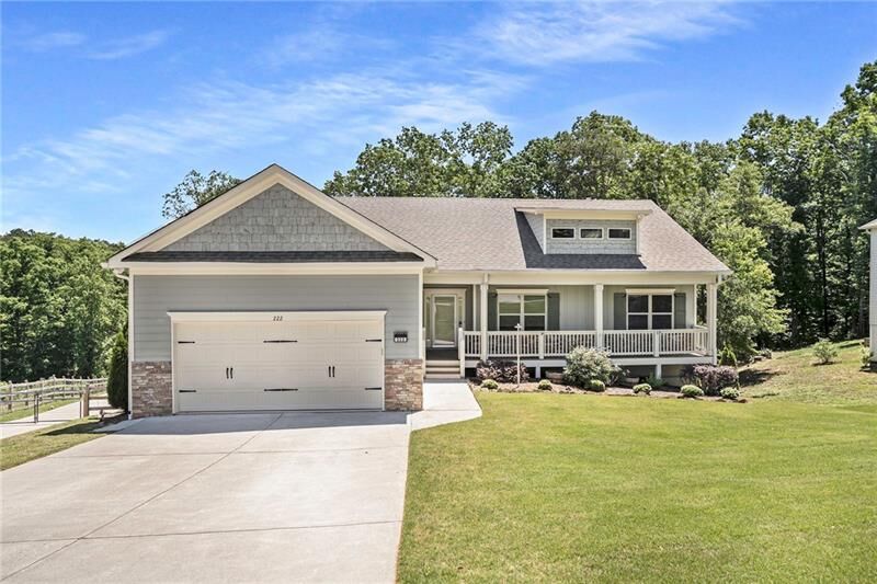 Property Photo:  222 Woods Circle  GA 30107 