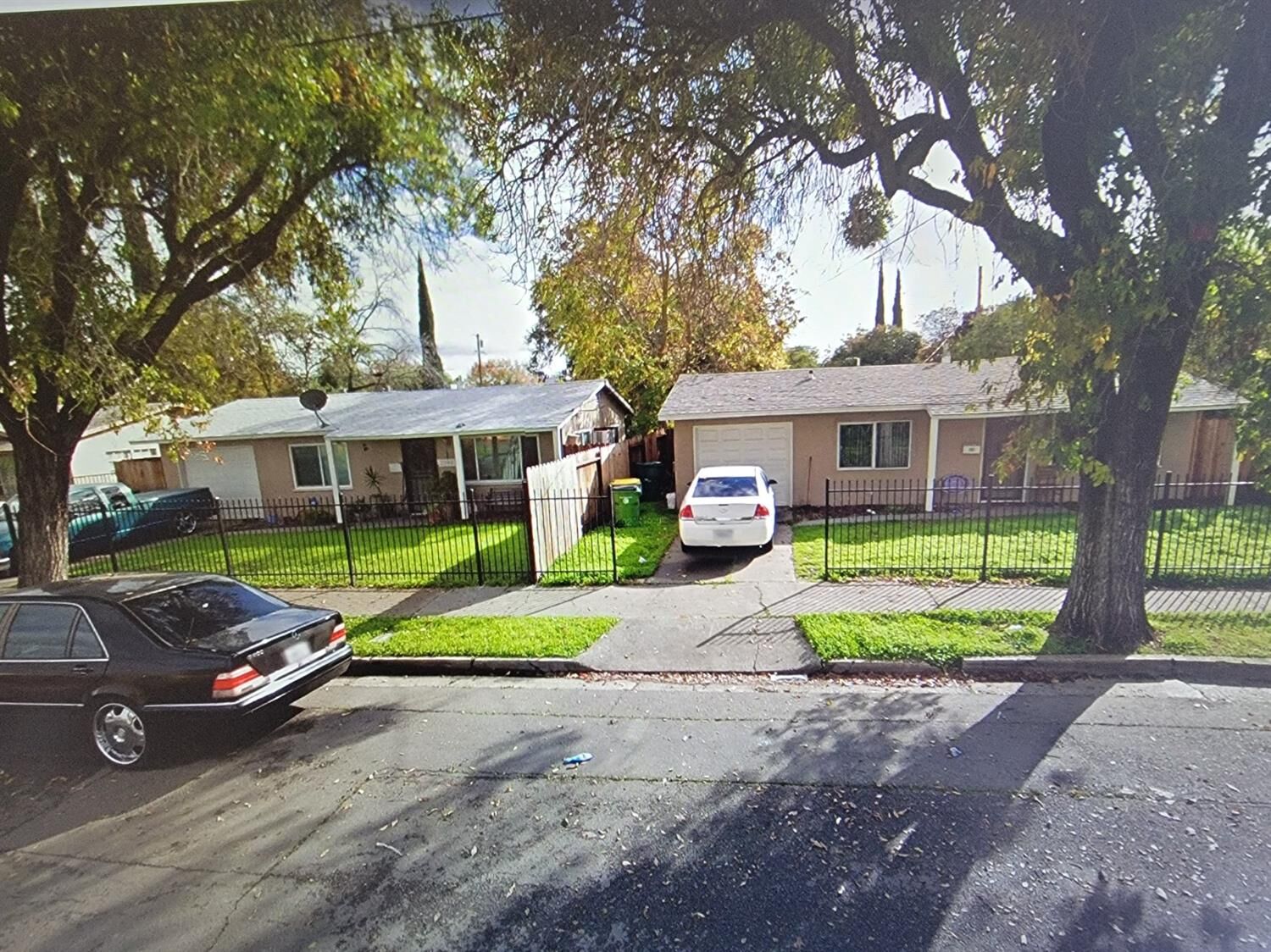 Property Photo: 2252 2260 E Marsh Street CA 95205