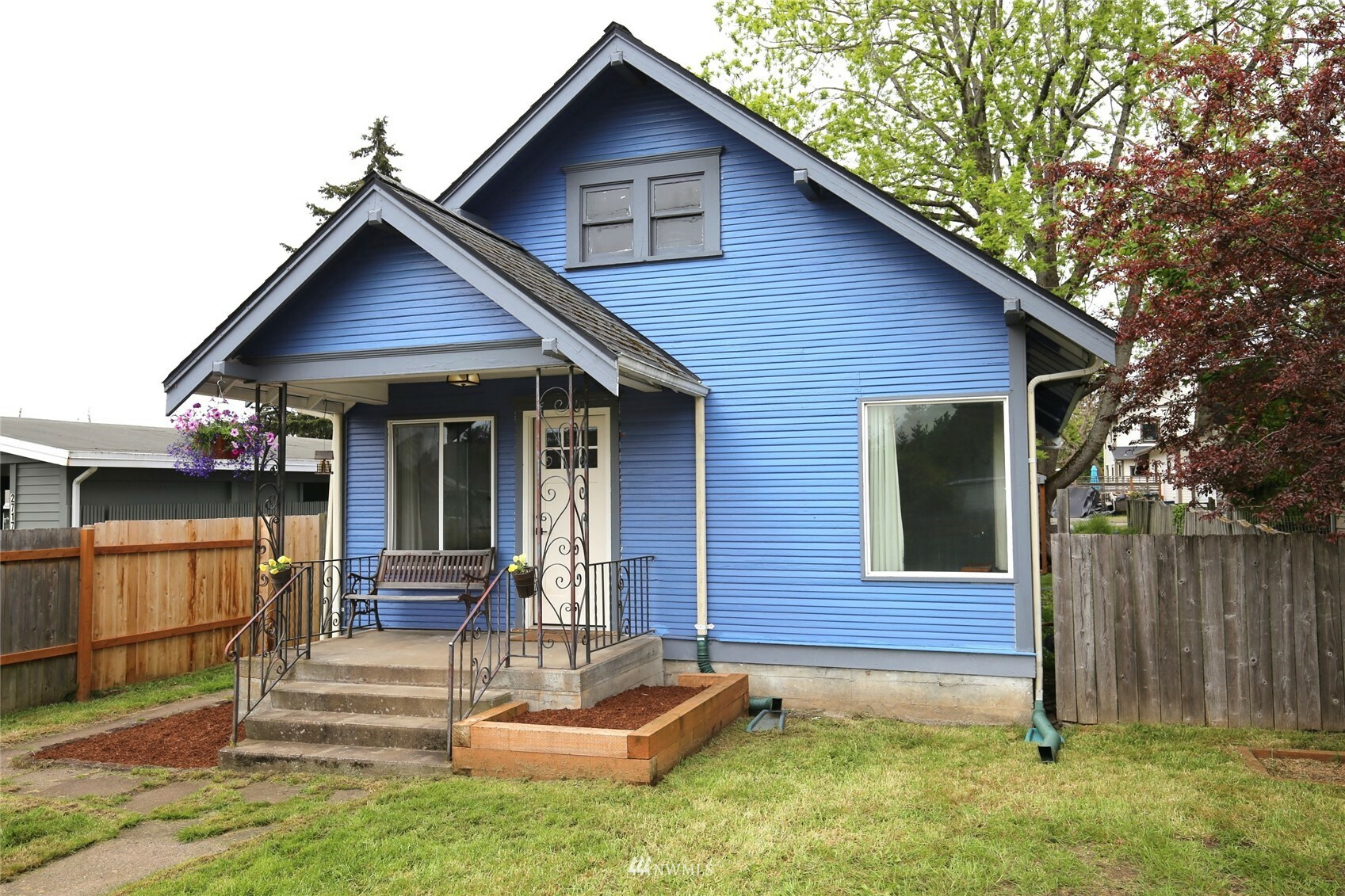 Property Photo:  2721 Orleans Street  WA 98226 