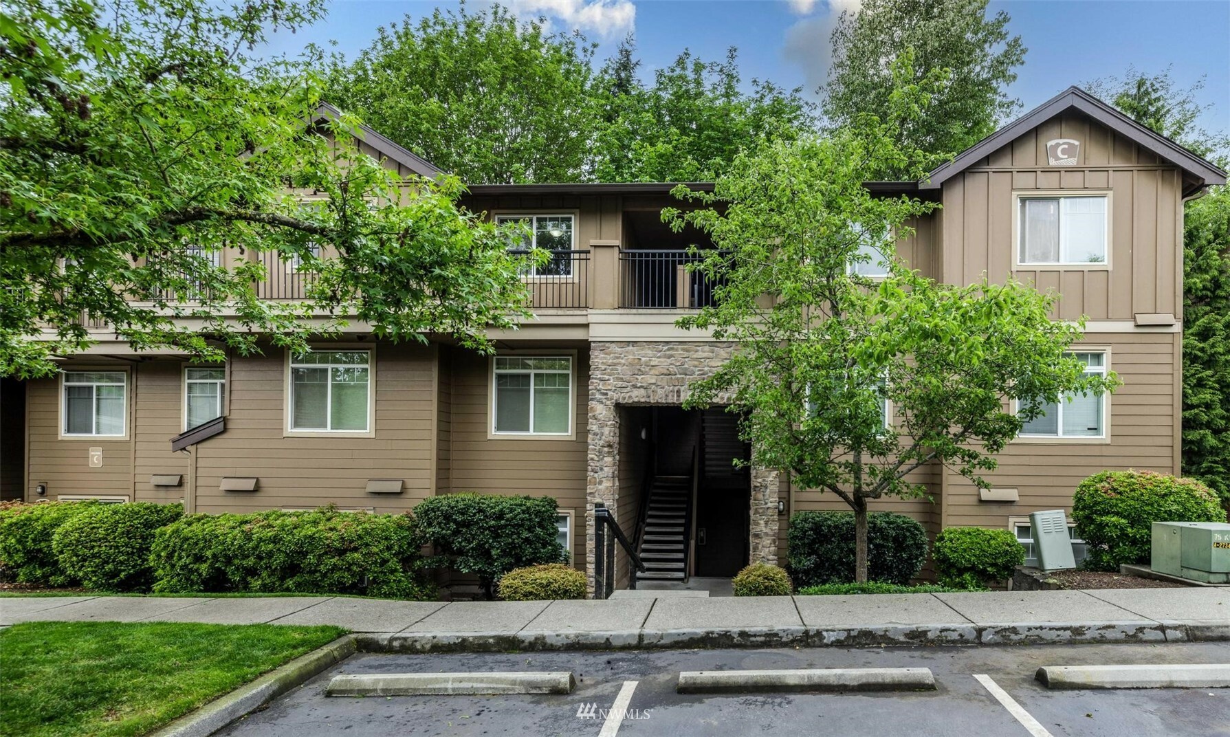 Property Photo:  18930 Bothell Everett Highway C 305  WA 98012 