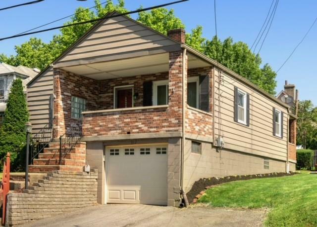 Property Photo:  312 Finley Ave  PA 15106 