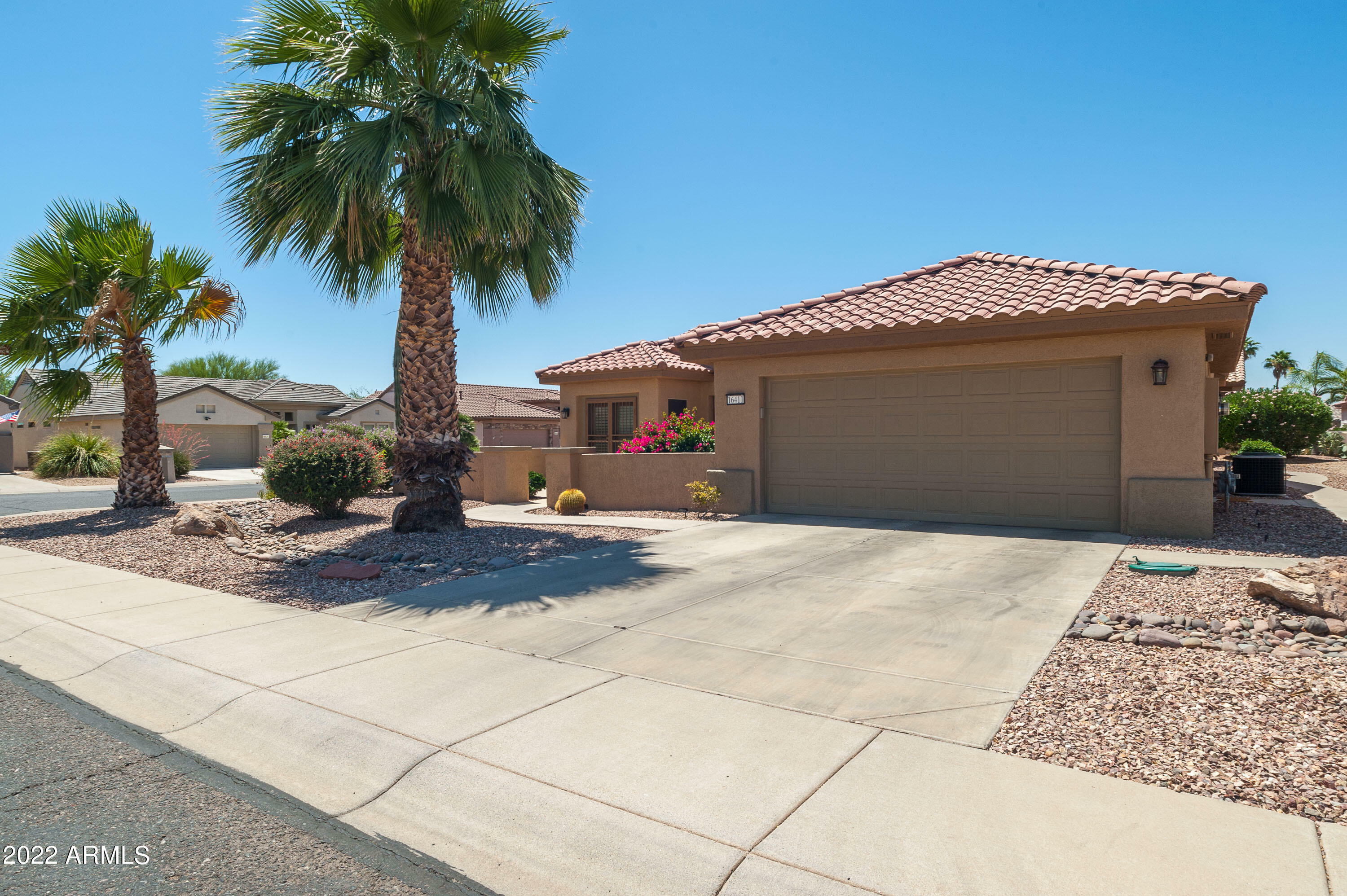 Property Photo:  16411 W Boulder Vista Drive  AZ 85374 