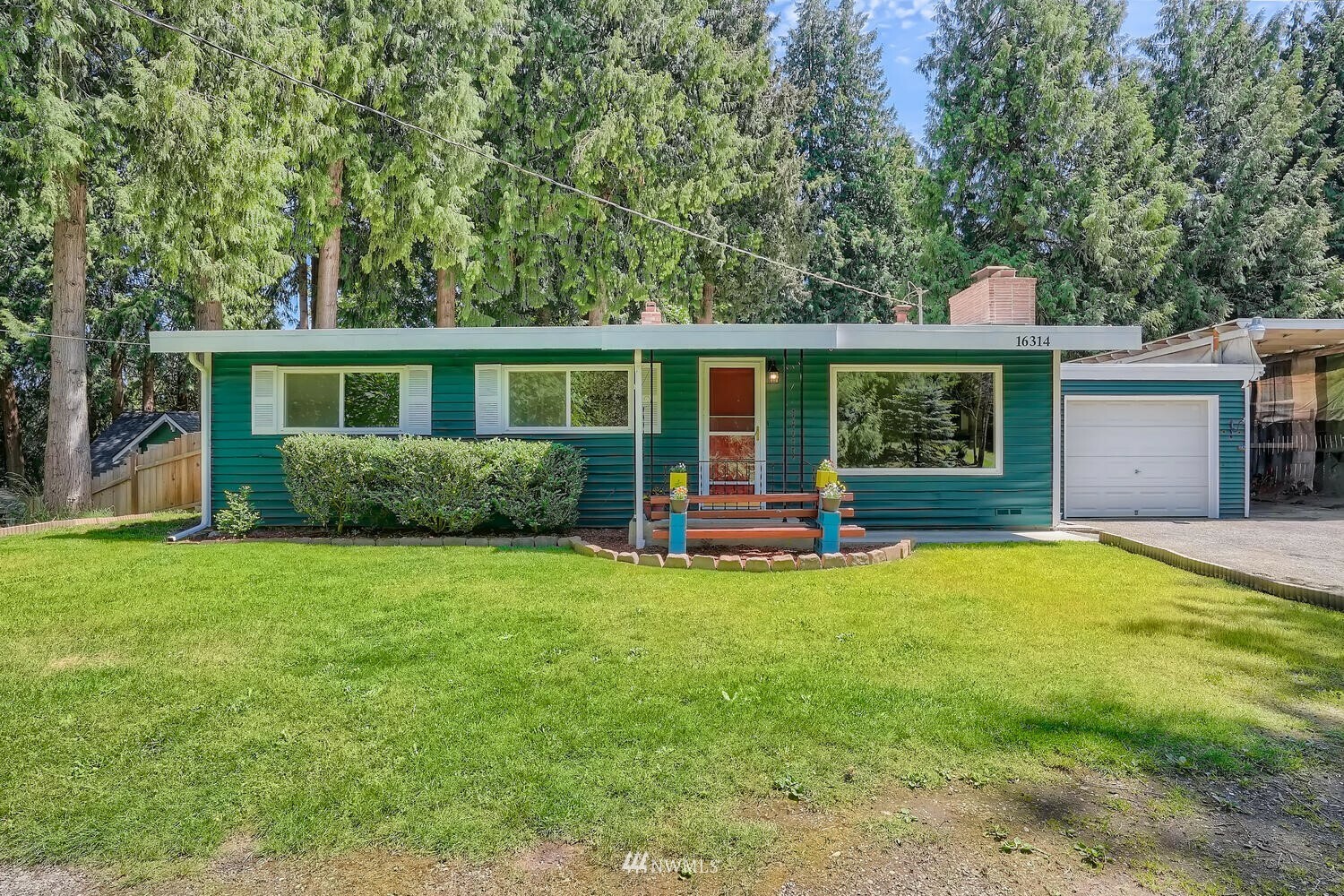 Property Photo:  16314 192nd Avenue SE  WA 98058 