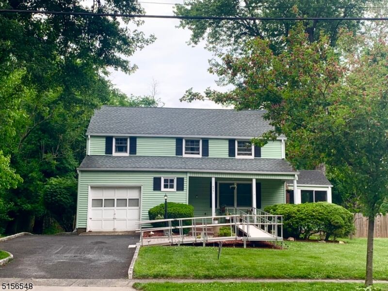 Property Photo:  977 Carnegie Ave  NJ 07060 