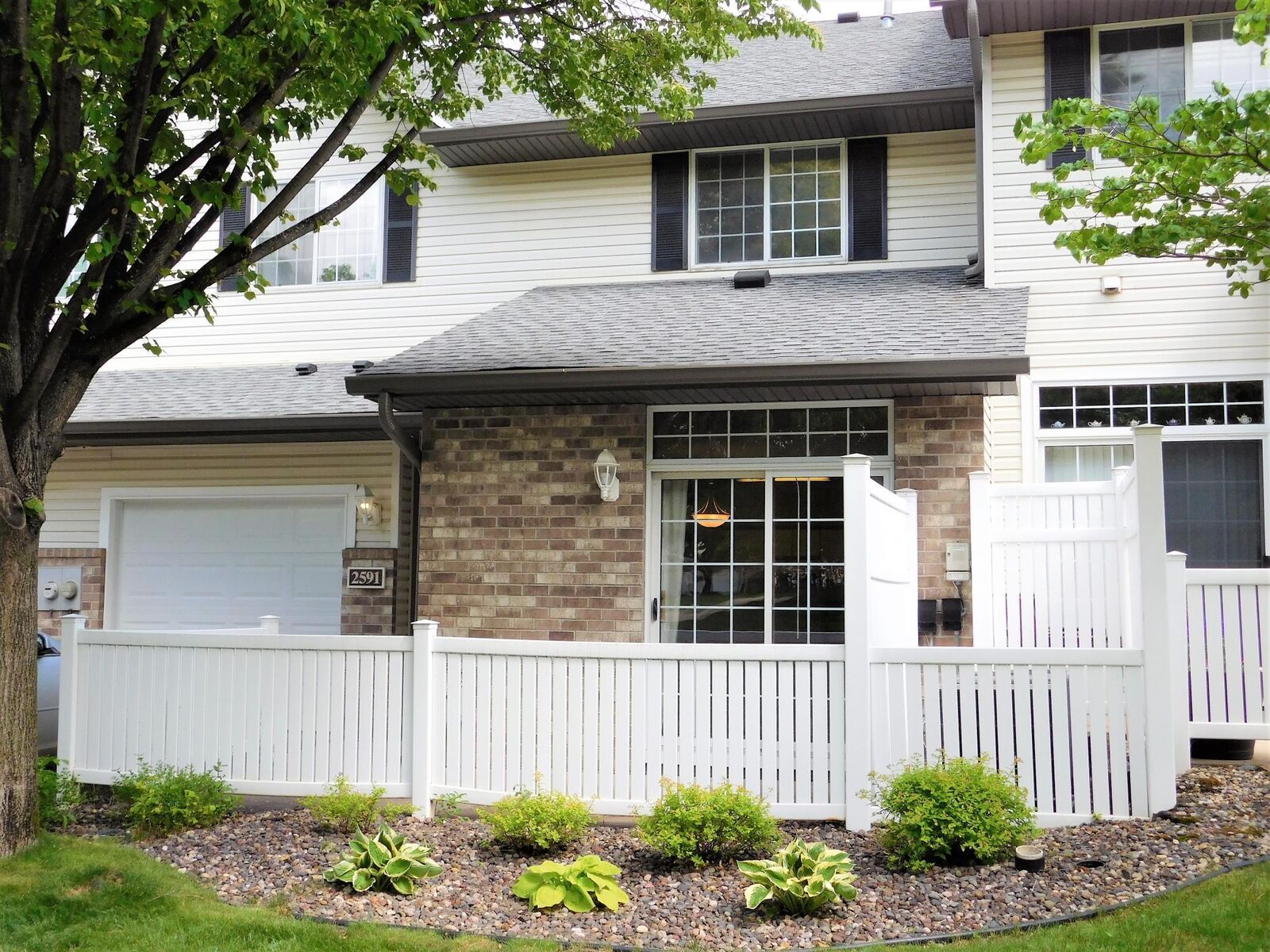 Property Photo:  2591 Mallard Drive  MN 55125 
