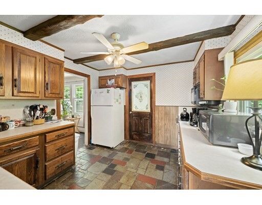 Property Photo:  8 Potomska St  MA 01602 