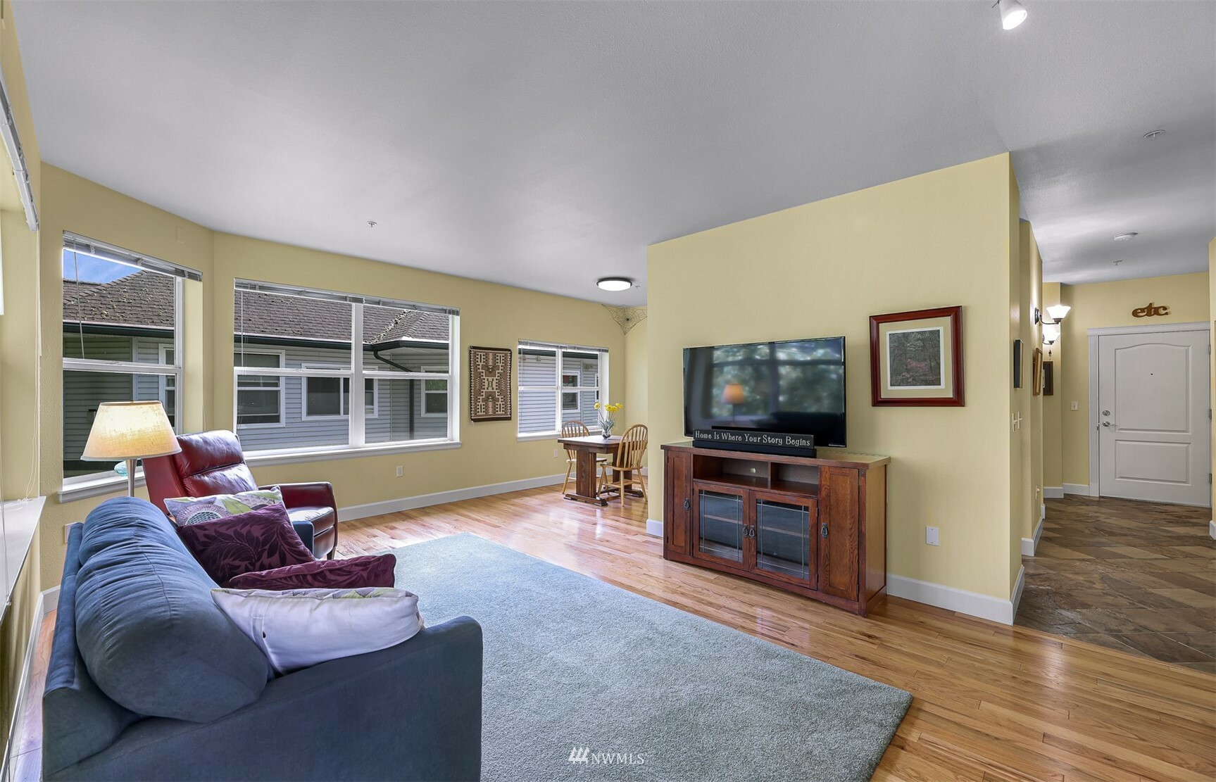 Property Photo:  255 W Bakerview Road 406  WA 98226 