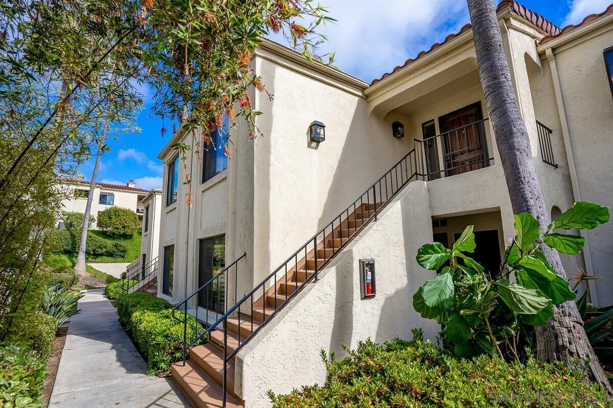 Property Photo: 3125 Calle Fuego CA 92009