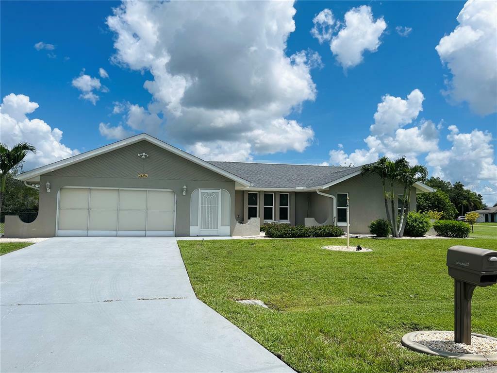 Property Photo: 26394 Barranquilla Avenue FL 33983
