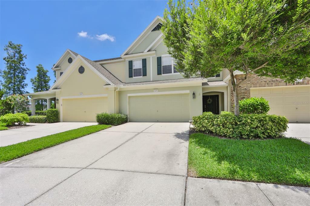 Property Photo:  4639 Pond Ridge Drive  FL 33578 