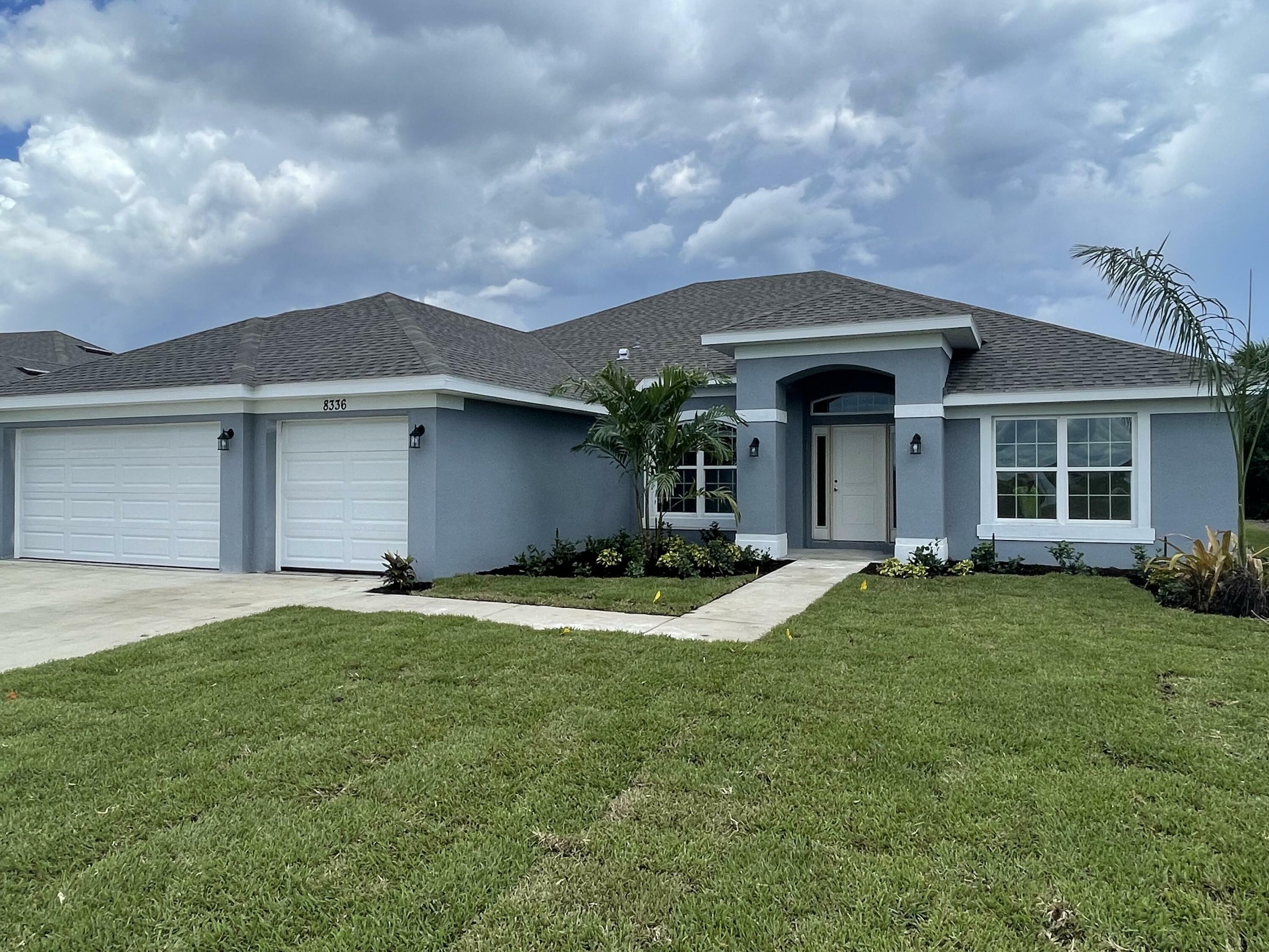 Property Photo: 2413 SW Savage Boulevard FL 34953