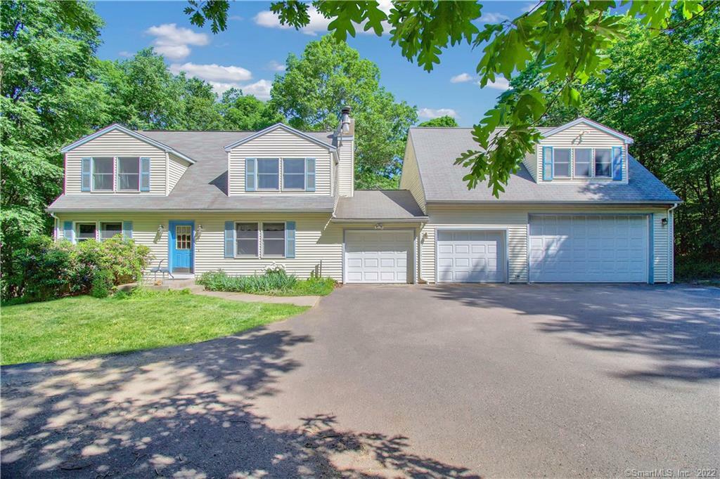 Property Photo: 19 Stacy Lane CT 06084