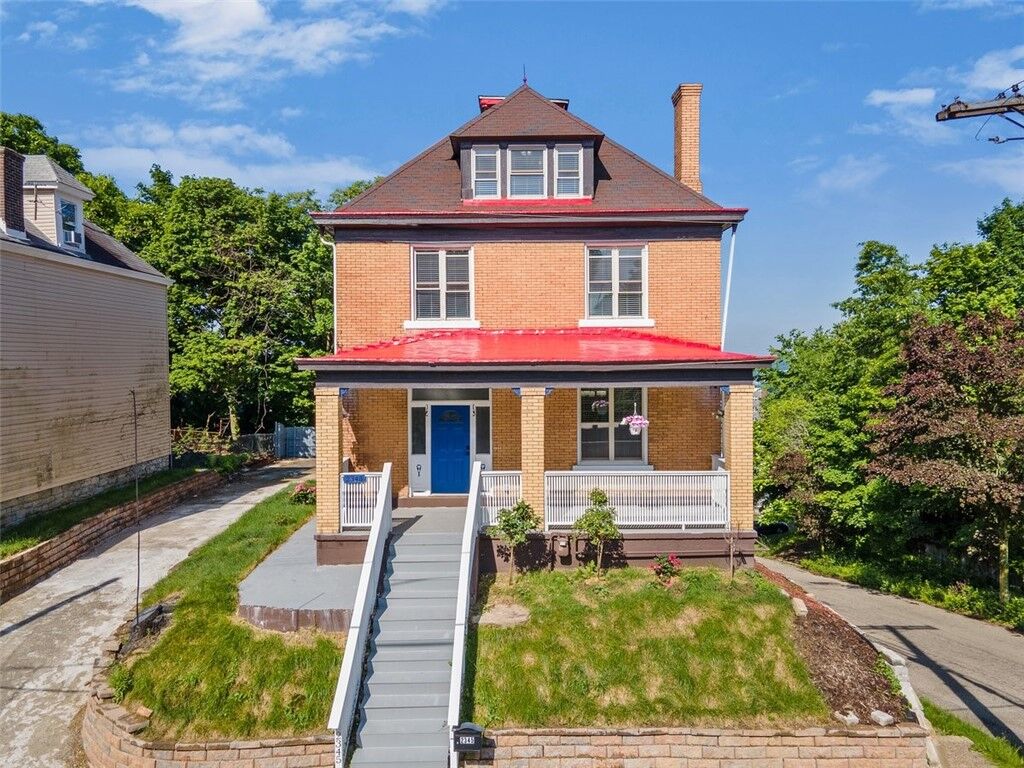 Property Photo:  2345 Osgood St  PA 15214 