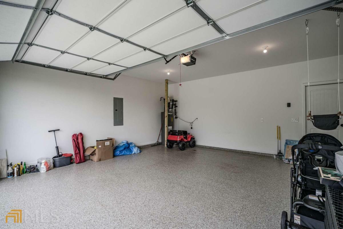 Property Photo: 61 Applewood Lane GA 30178