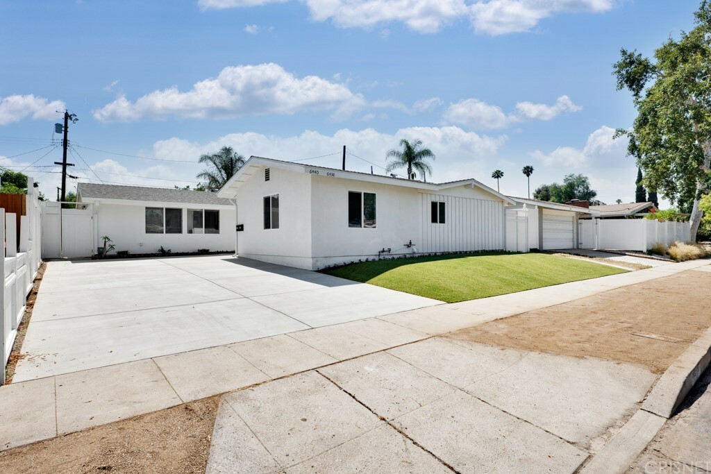 Property Photo:  6440 Rhea Avenue  CA 91335 