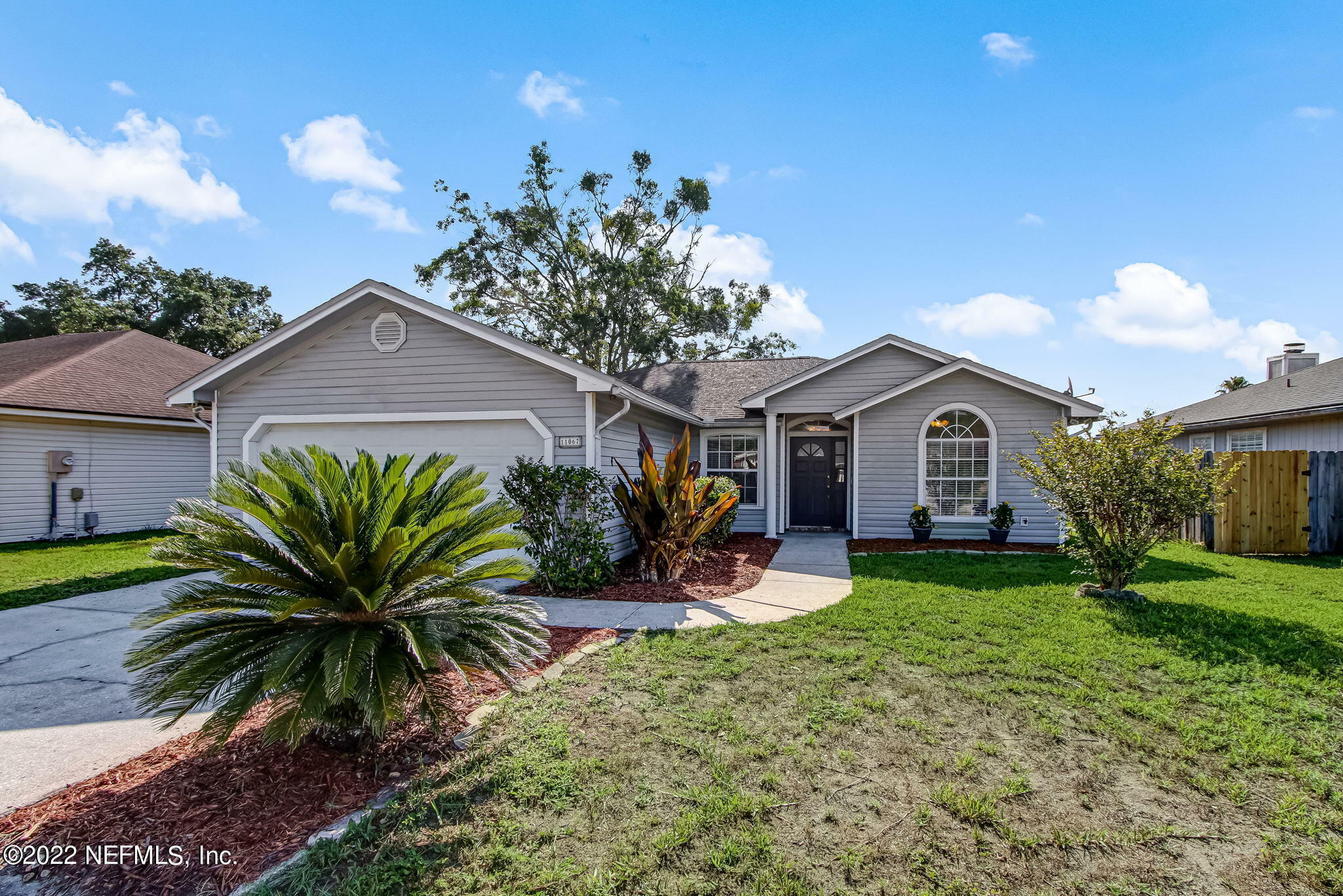 Property Photo:  11067 Barbizon Circle W  FL 32257 