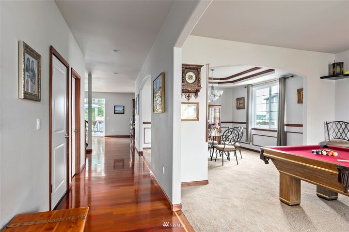 Property Photo:  1020 Lyle Ridge Circle  WA 98277 