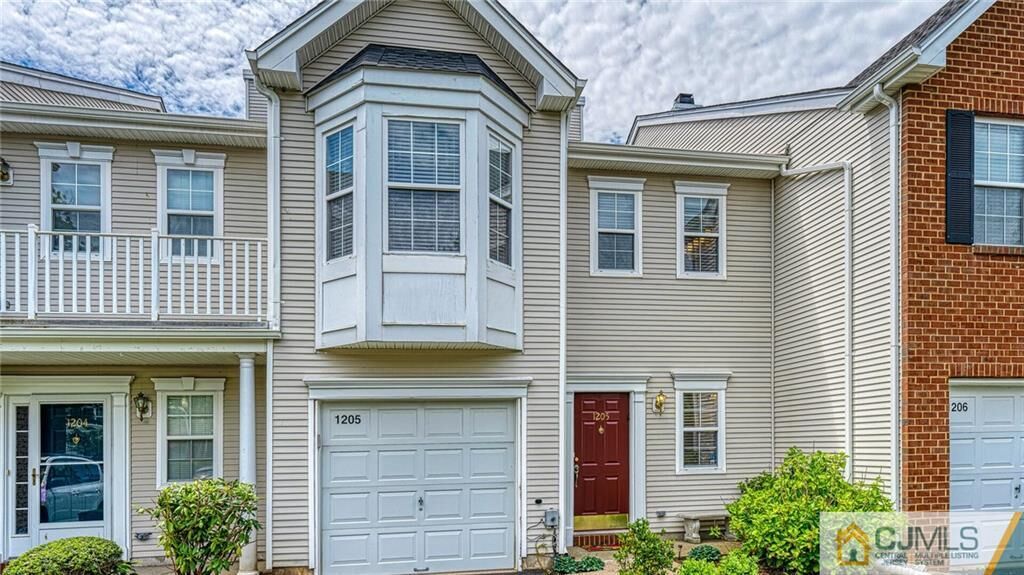 Property Photo:  1205 Pheasant Run  NJ 08852 