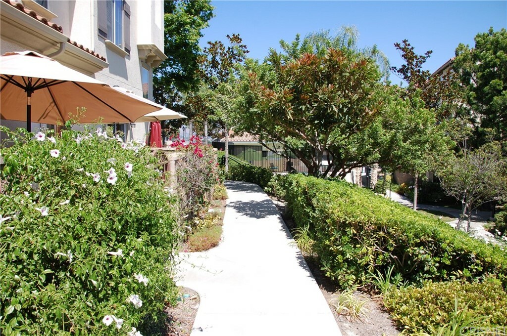 Property Photo: 15633 Odyssey Drive 58 CA 91344