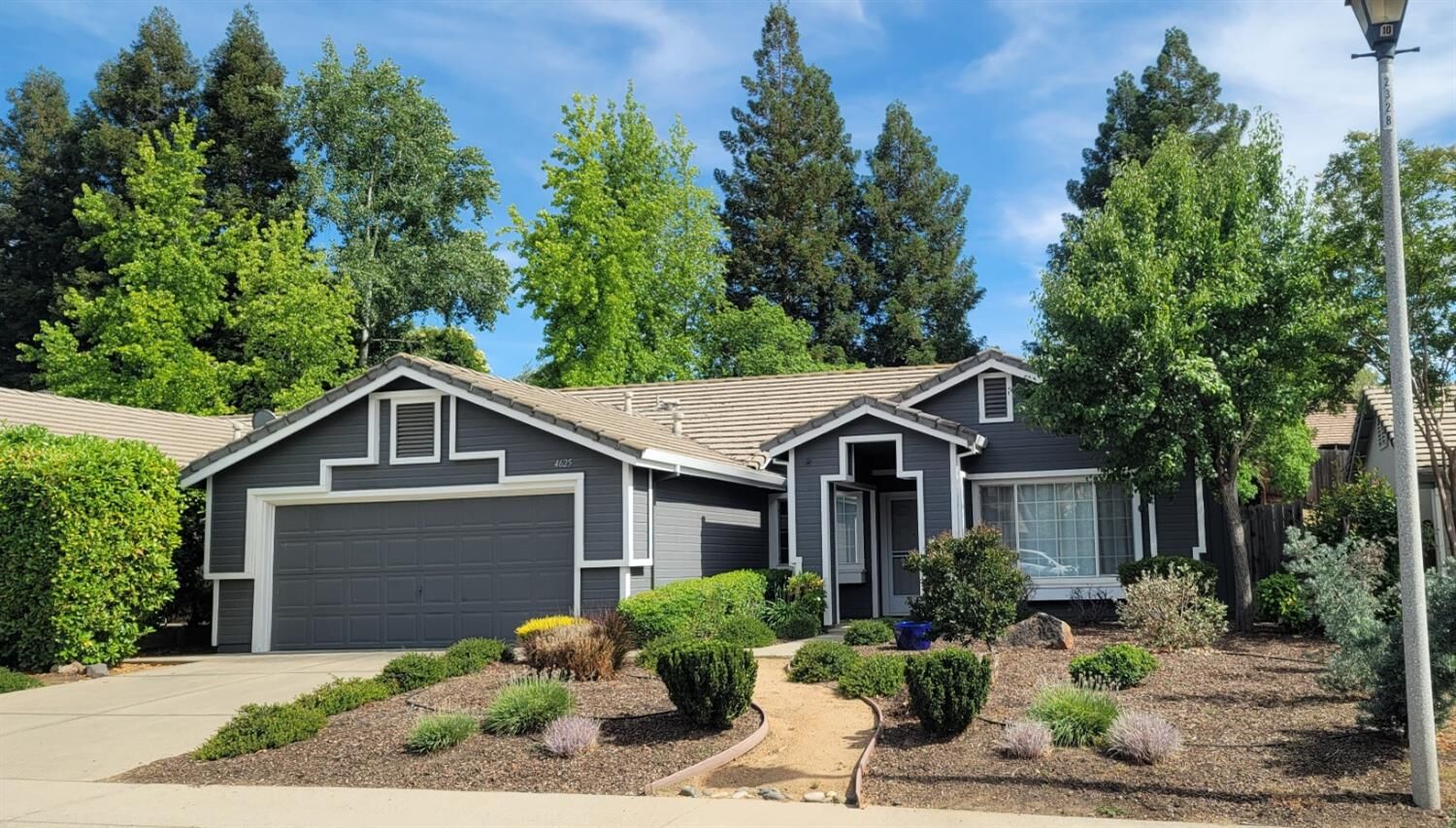 Property Photo: 4625 Durham Road CA 95765