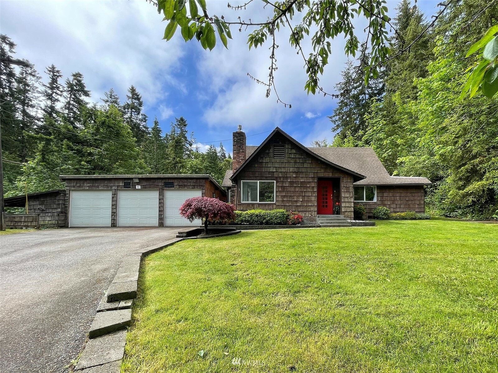 Property Photo:  824 W Highway 101  WA 98363 