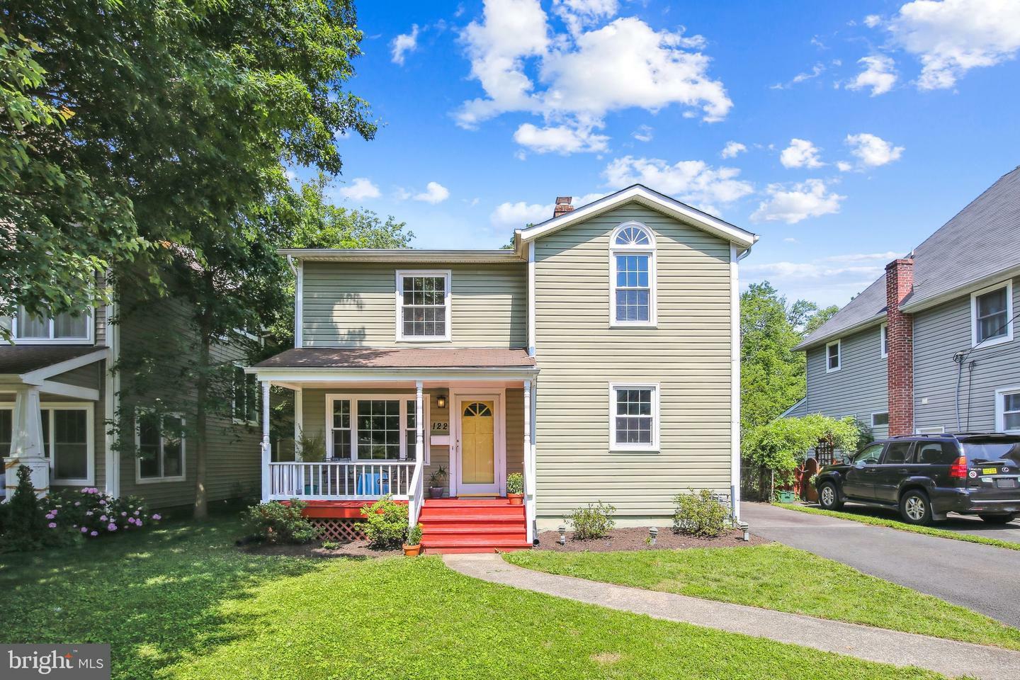 Property Photo: 122 S Spring Street VA 22046